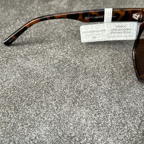 Optic Nerve Gracie Sunglasses in Shiny Tortoise NWT - Picture 8 of 9